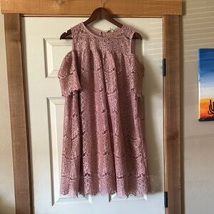 Umgee Sleeveless Lace Mini Dress in Mauve